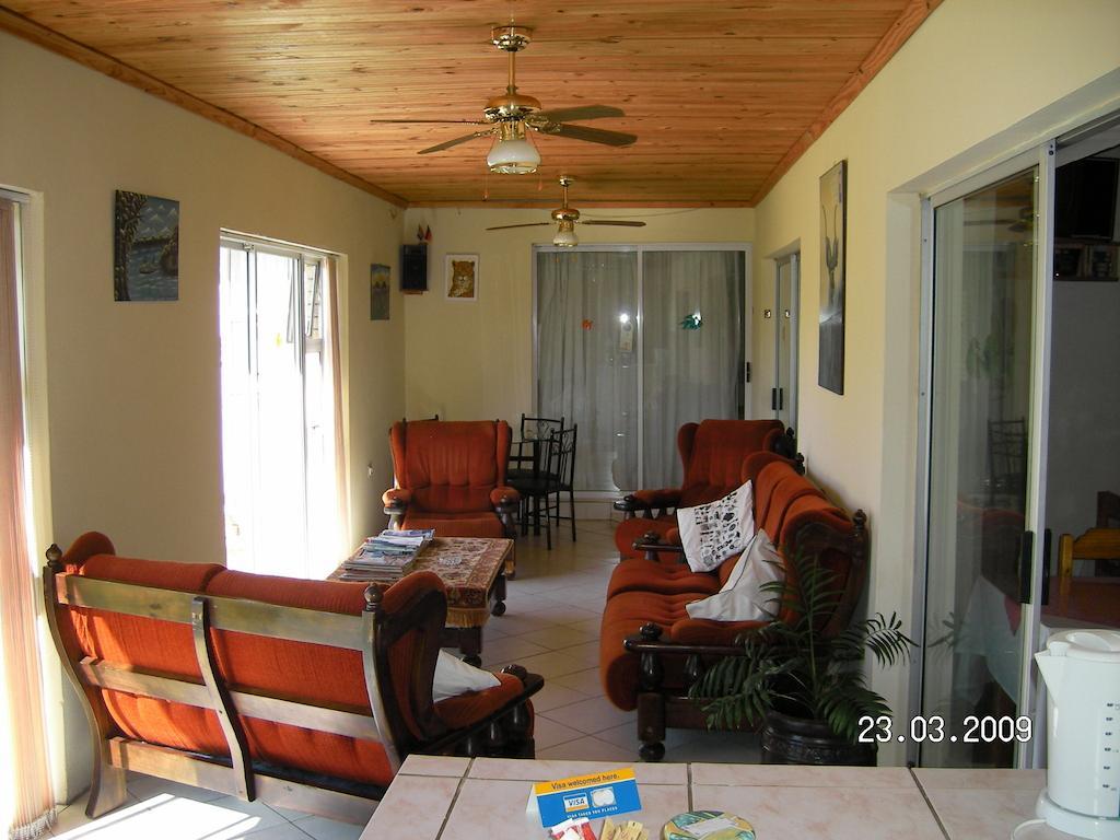 Blue Horizon Bay Guest House Van Stadensriviermond Bagian luar foto