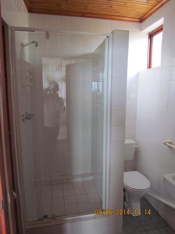 Blue Horizon Bay Guest House Van Stadensriviermond Ruang foto
