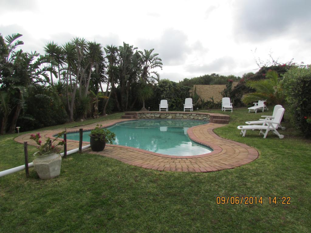 Blue Horizon Bay Guest House Van Stadensriviermond Ruang foto