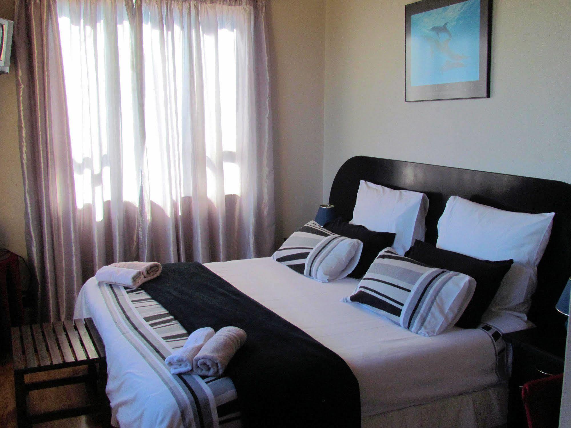Blue Horizon Bay Guest House Van Stadensriviermond Bagian luar foto